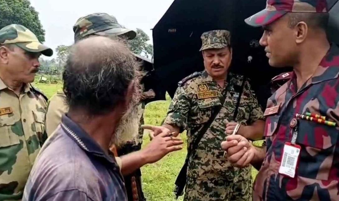 আপনি গুলি করলে আমরা কী বসে থাকব, বিএসএফকে কড়া জবাব বিজিবির