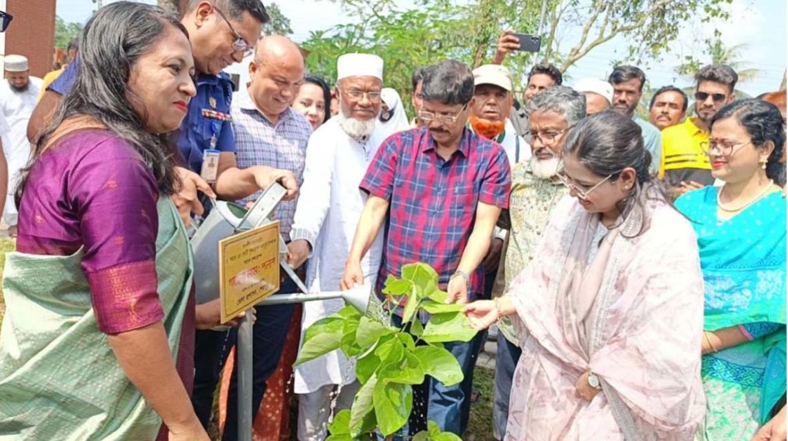 শেরপুরে বৃক্ষরোপণ কর্মসূচির উদ্বোধন