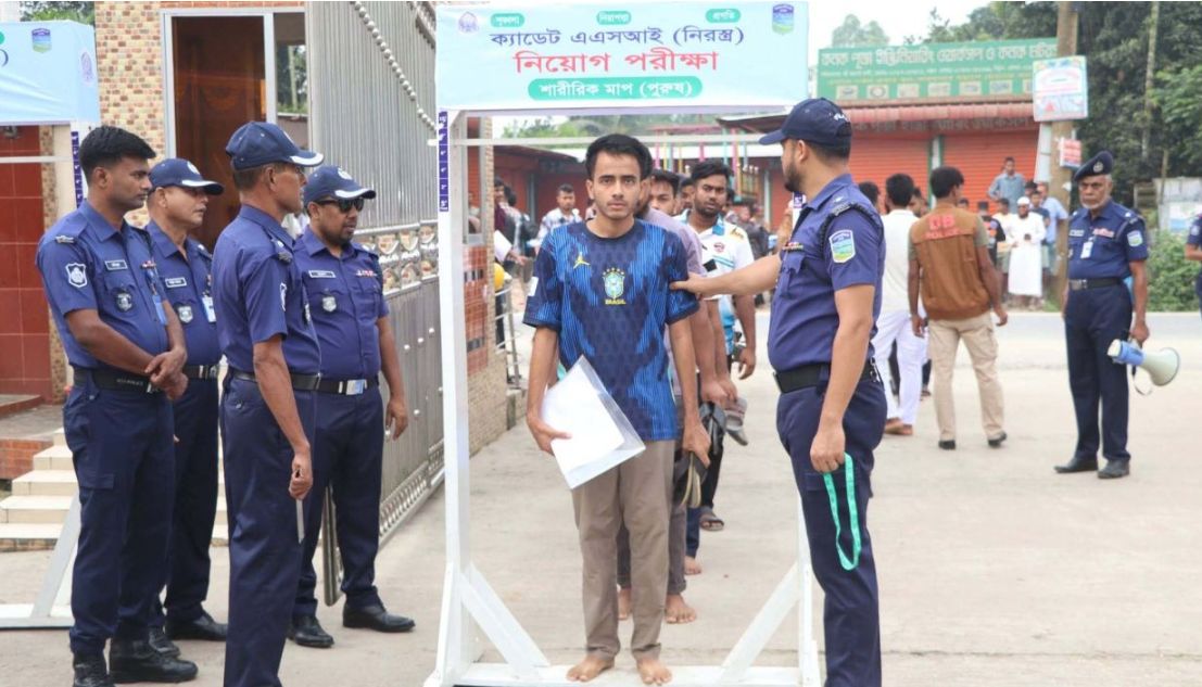 শেরপুরে ক্যাডেট এএসআই নিয়োগের প্রথম দিনের কার্যক্রম সম্পন্ন
