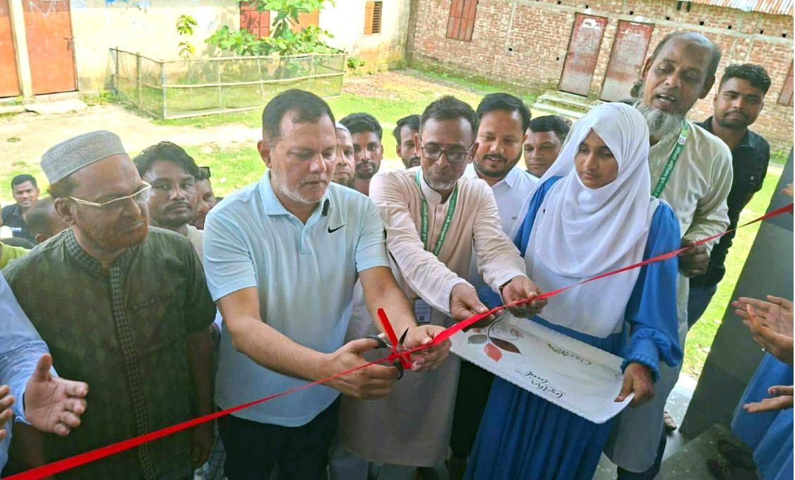 শ্রীবরদীতে আইডিয়াল স্কুলের একাডেমিক ভবনের উদ্বোধন করলেন এমপি মাহমুদুল হক রুবেল