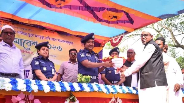 শেরপুরের শ্রীবরদীতে জনসচেতনামূলক বিট পুলিশিং সমাবেশ অনুষ্ঠিত 