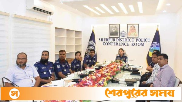 পুলিশ হেডকোয়ার্টার্সে আয়োজিত মাসিক অপরাধ পর্যালােচনা সভা