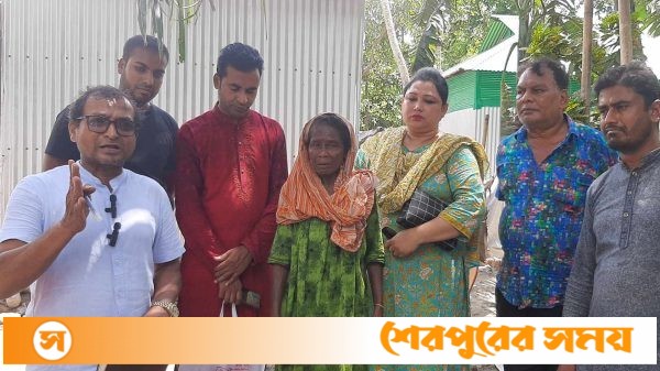 জগৎ বানুকে নতুন ঘর তৈরি দিলেন নকলার রুমি খান