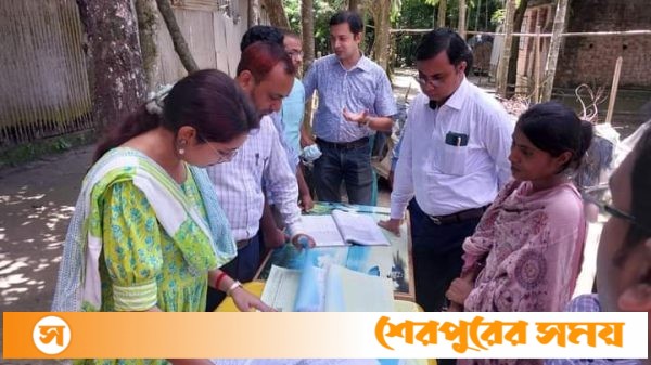 নকলায় ইপিআই কেন্দ্র ও কমিউনিটি ক্লিনিক পরিদর্শন করেন সিভিল সার্জন ডাঃ অনুপম ভট্টাচার্য