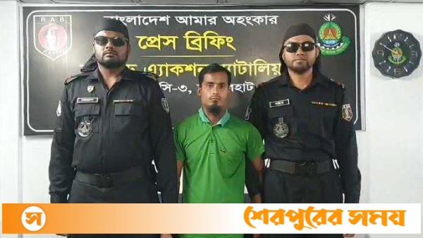 জয়পুুরহাটে ট্রাকে আগুন দেয়ার ঘটনায় একজন আটক