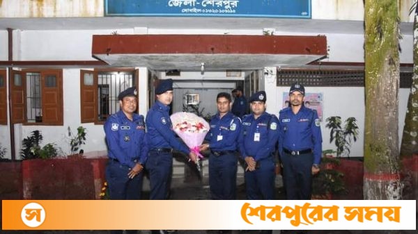 নকলা থানা পরিদর্শন করলেন নবাগত অতিরিক্ত পুলিশ সুপার আরাফাতুল ইসলাম
