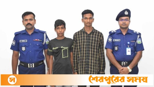 শেরপুরে অটোরিকশা ছিনতাই চক্রের দুই সদস্য গ্রেফতার