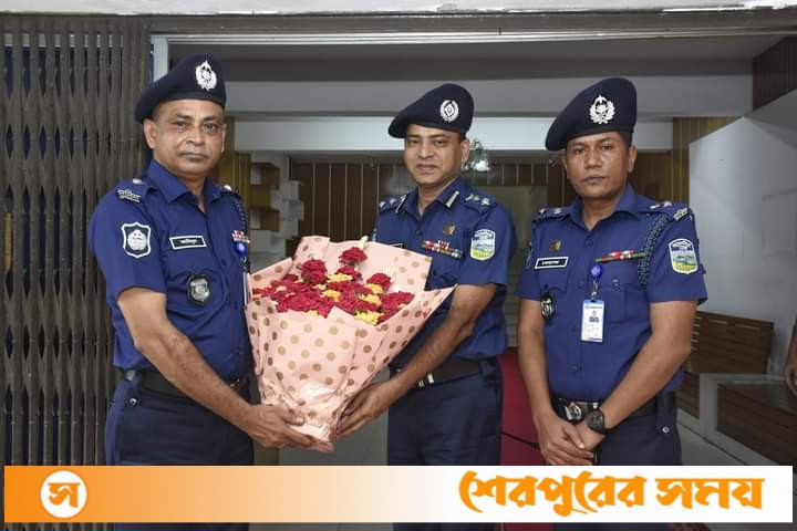 শেরপুর সদর কোর্ট বার্ষিক পরিদর্শনে ময়মনসিংহ রেঞ্জের অতিরিক্ত ডিআইজি