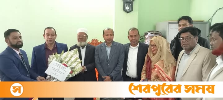 শেরপুরে নিজাম উদ্দিন আহম্মদ মডেল কলেজের নতুন সভাপতির সাথে শিক্ষক-কর্মচারীদের মতবিনিময় সভা