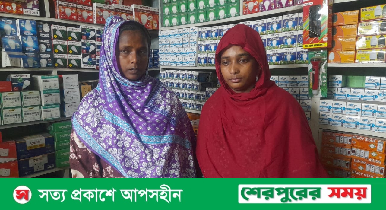 শেরপুরে র‌্যাব-১৪’র অভিযানে ১০০ বোতল ভারতীয় ফেনসিডিলসহ আটক তিন